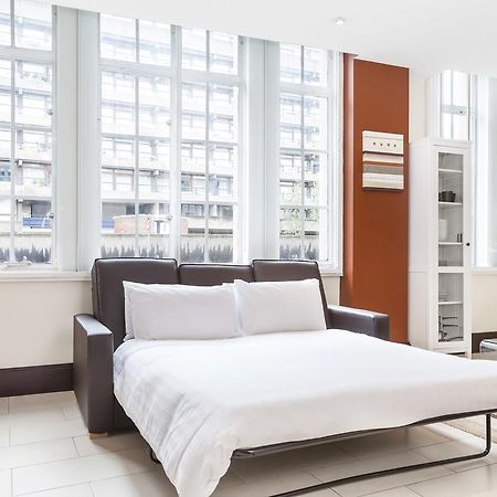 Club Living - Barbican Apartments Londres Extérieur photo