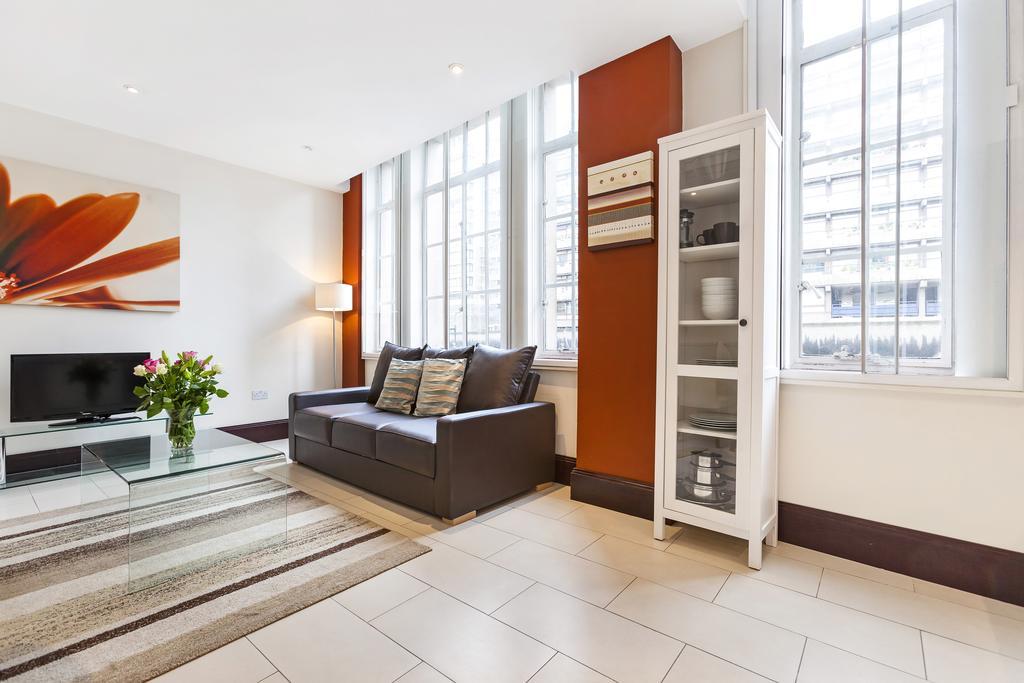 Club Living - Barbican Apartments Londres Extérieur photo